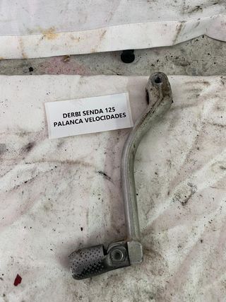 PALANCA MARCHAS DERBI SENDA 125