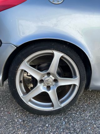 Llantas Peugeot 4x108 17" usadas
