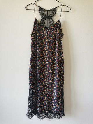 Vestido lencero ZARA