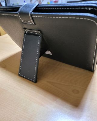 Tastiera per tablet e smartphone