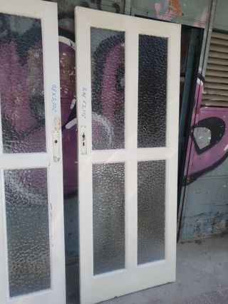 Puertas antiguas de cristal