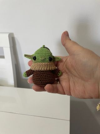 Llaveros Amigurumi: mini Yoda y ballenss con iman