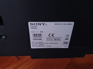 Televisión Sony pantalla dañada