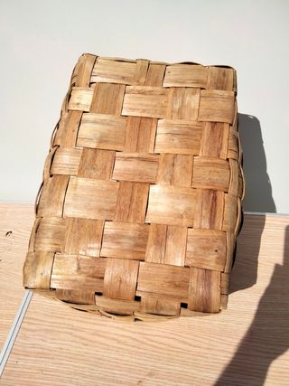 Cesta mimbre marrón-beige