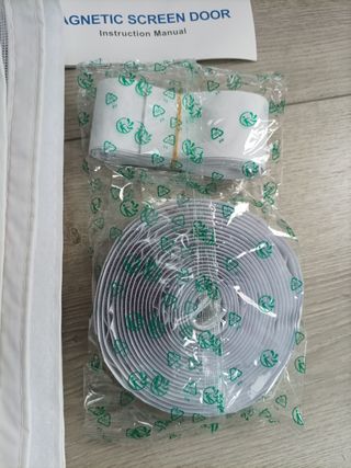 Cortina Mosquitera Magnética 110 x 220 CM  Blanca