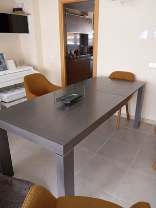 Mesa comedor extensible 4-6 personas