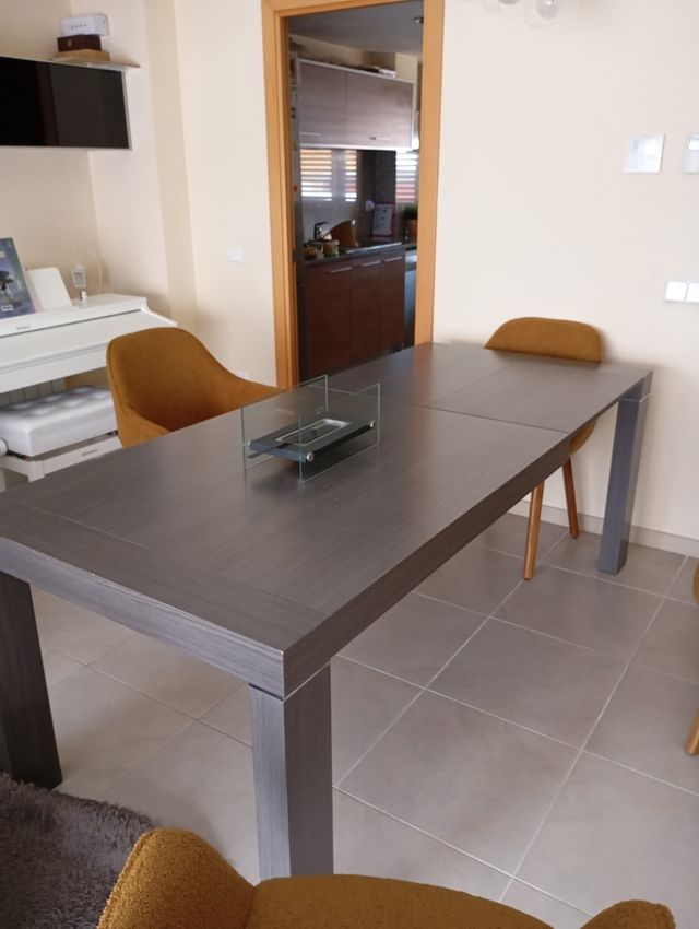 Mesa comedor extensible 4-6 personas