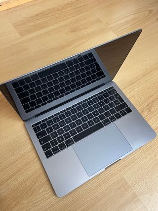 MacBook Pro 13" Retina i5 2.3 GHz