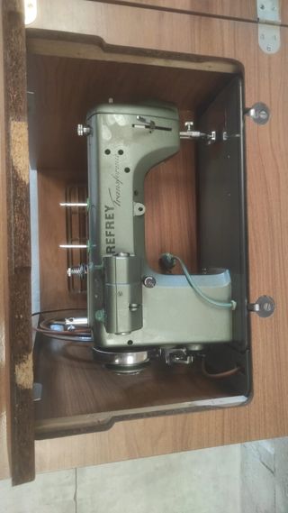 Máquina coser REFREY Transforma