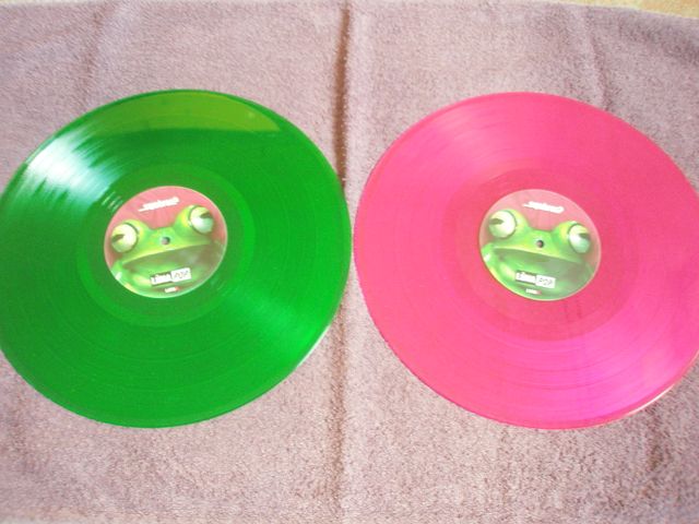 LUNAPOP - SQUEREZ (2019) 2xLP verde & viola trasp.