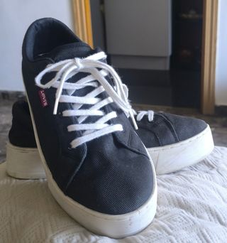 Zapatillas Levis nro - 41