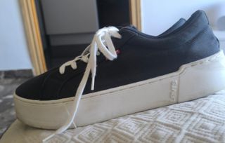 Zapatillas Levis nro - 41