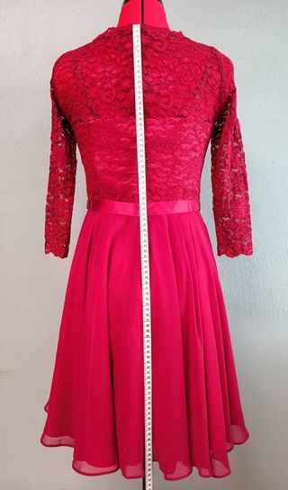 Vestido rojo encaje fiesta
