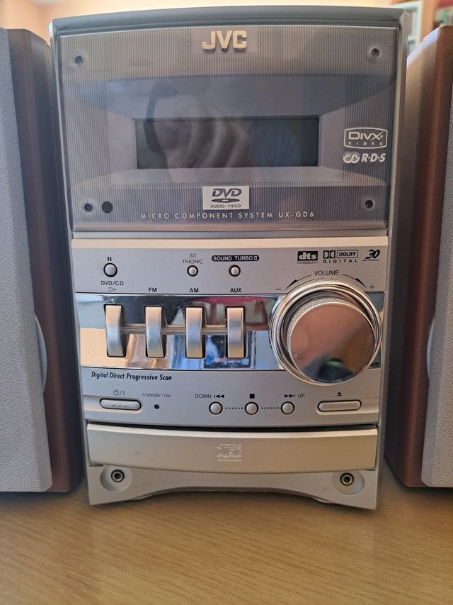 Minicadena JVC UX-GD6 - DVD, CD, Radio