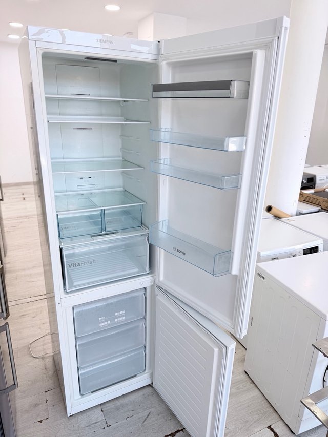 FRIGORÍFICO COMBI SIEMENS 2MTS NO FROST - OFERTA.