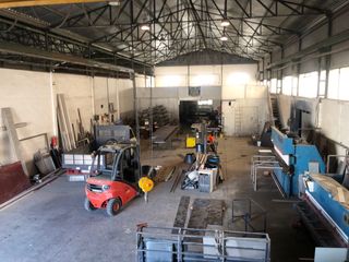 Nave industrial Macael