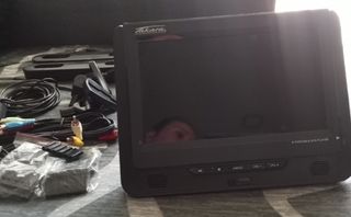 TAKARA VRT179 - 2 Pantallas DVD Portátiles