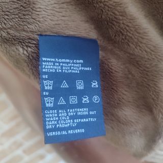 CHAQUETA TOMMY HILFIGER TALLA L / XL