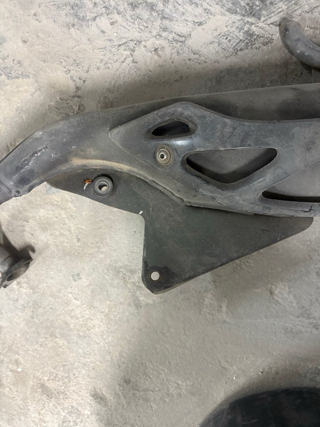 Tubo escape Aprilia SR50 usado