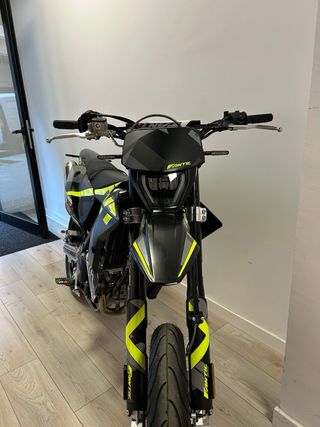 Fantic XMF 125 performance 2025