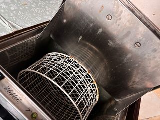 Lavavajillas usado
se vende por falta de uso