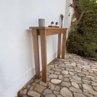 Recibidor de madera artesanal