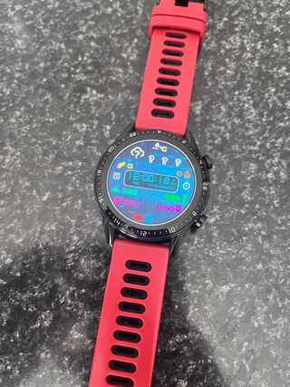 Huawei GT Reloj deportivo con dos correas.