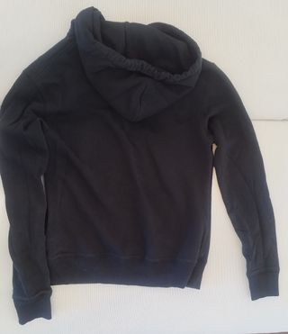 Camisola com capuz preta - Tamanho S