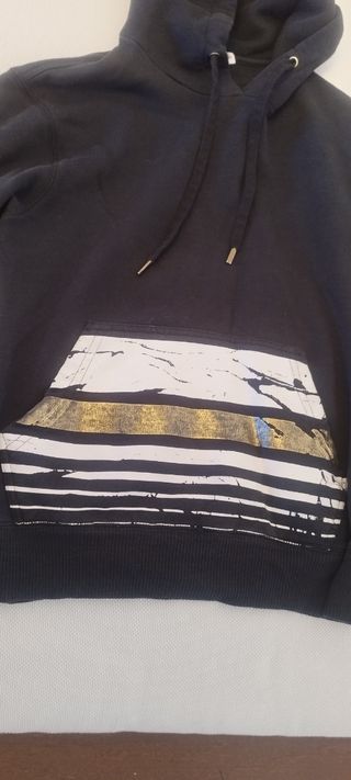 Camisola com capuz preta - Tamanho S