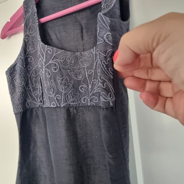 Vestido satinado fiesta.