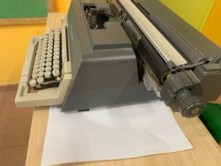 Olivetti Linea 98 - Máquina de escribir