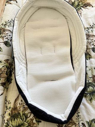 Capazo Cybex Lite Cot: acolchado y negro
