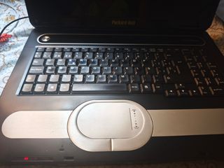 Ordenador portátil packard bell