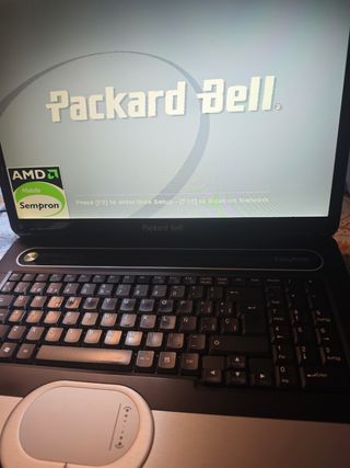 Ordenador portátil packard bell