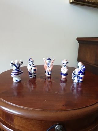 8 Figuras Cerámica Sargadelos