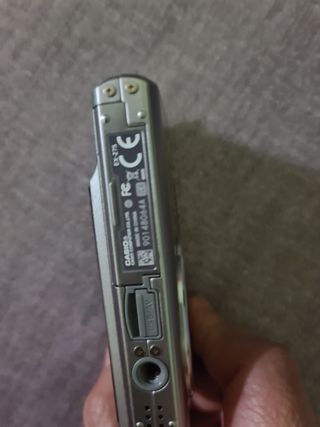 Camara digital Casio Exilim 7.2 mega pixel,piezas