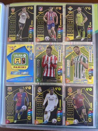 Álbum con 622 cromos Adrenalyn XL LaLiga 2024-25