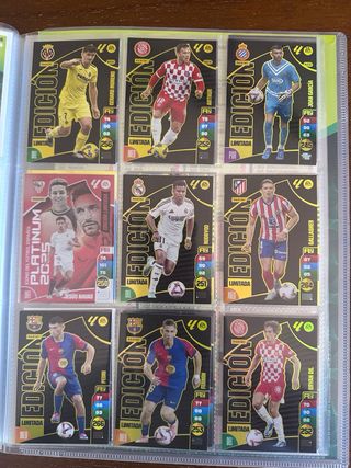 Álbum con 622 cromos Adrenalyn XL LaLiga 2024-25