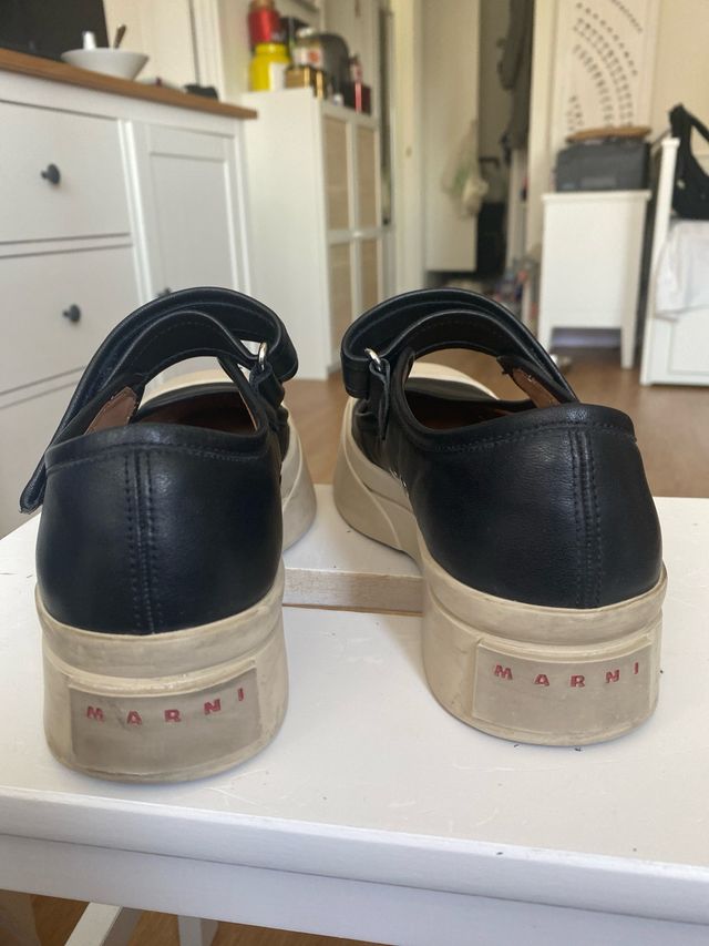 Zapatos Mary Jane negros