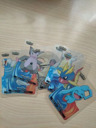 Cartas Pokémon translúcidas