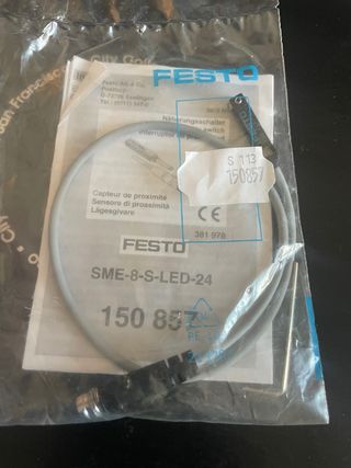 Sensor de proximidad Festo SME-8-S-LED-24