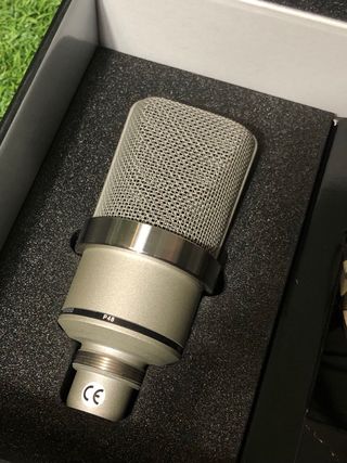 Neumann TLM 102 Micrófono de estudio