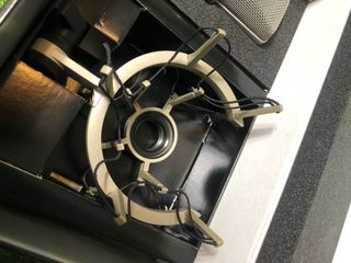 Neumann TLM 102 Micrófono de estudio