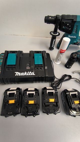 MAKITA  JUEGO DE 2 MAQUINAS P15Y9705-S