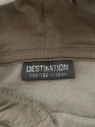 Sudadera beige Destination capucha
