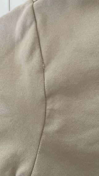 Sudadera beige Destination capucha
