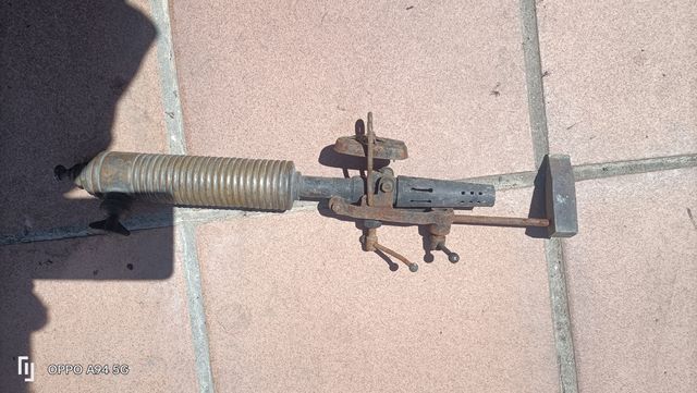 Soldador antiguo de bronce