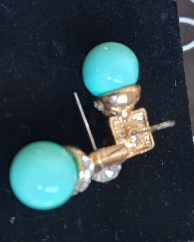 Pendientes turquesa con circonitas (simil).