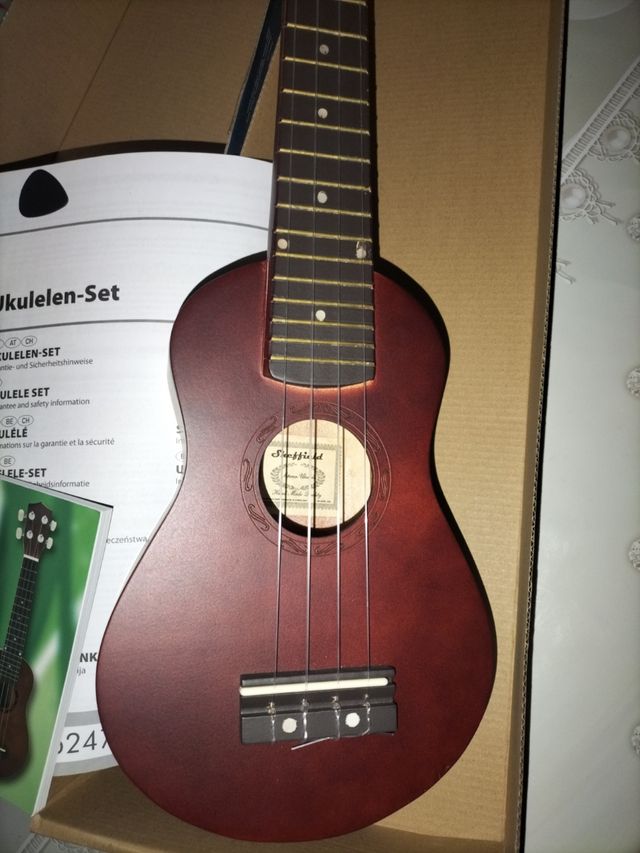 Ukelele nuevo a estrenar