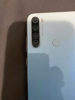 Xiaomi Redmi - móvil azul y blanco